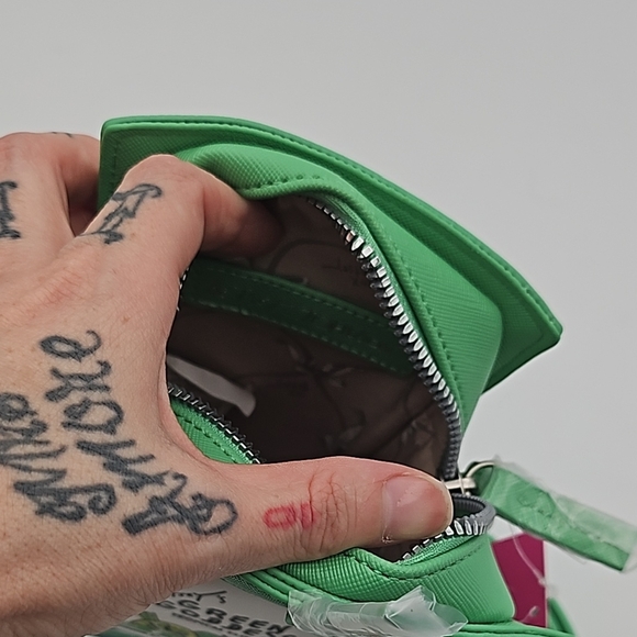 Betsey Johnson Green Goddess Tropical Elixir Crossbody Bag - Picture 3 of 10